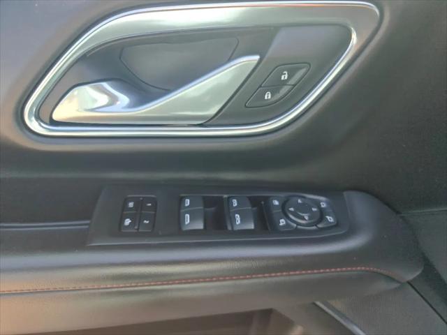 2022 Chevrolet Suburban 4WD RST