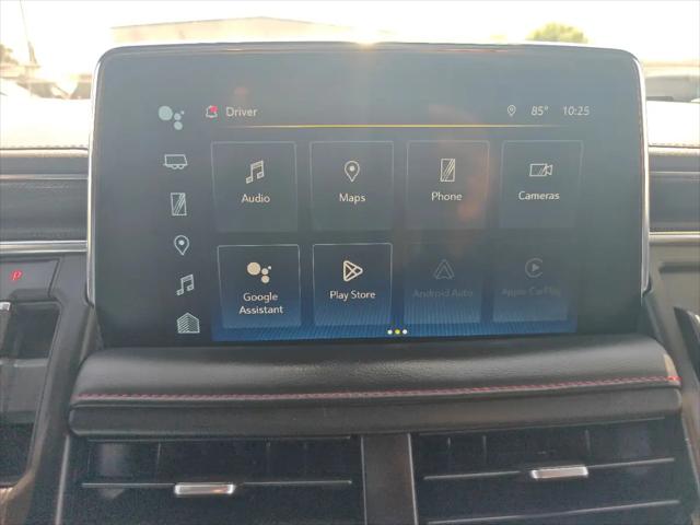 2022 Chevrolet Suburban 4WD RST