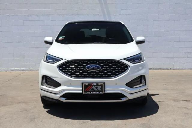 2020 Ford Edge Titanium
