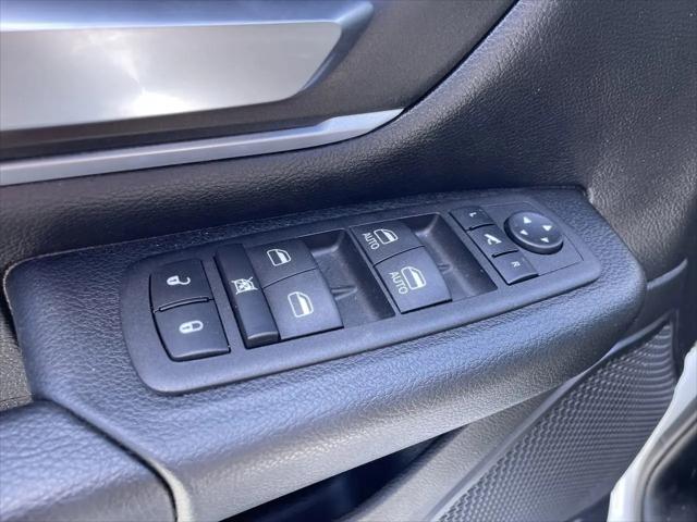 2023 Ram 1500 Big Horn Crew Cab 4x4 5'7" Box