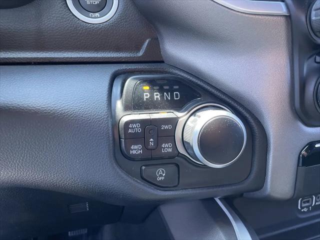 2023 Ram 1500 Big Horn Crew Cab 4x4 5'7" Box