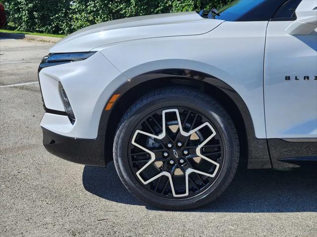 2023 Chevrolet Blazer FWD RS
