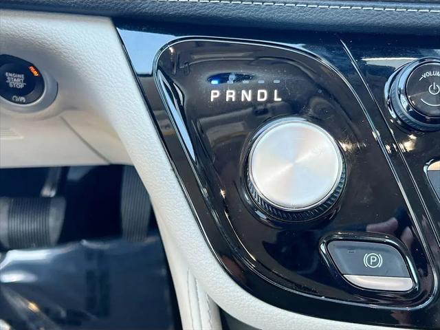2023 Chrysler Pacifica Hybrid Limited
