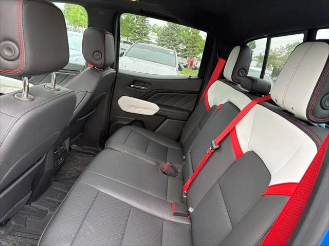2023 GMC Canyon 4WD Crew Cab Short Box AT4X