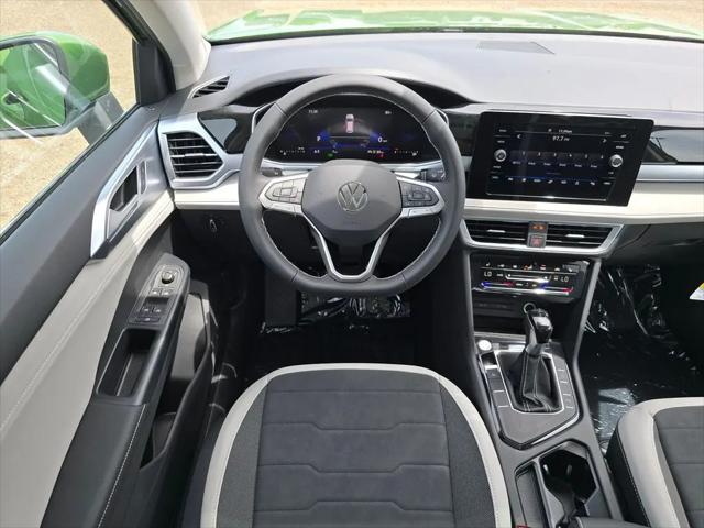 2026 Volkswagen Taos SE