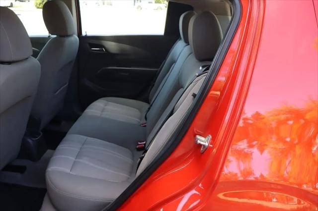 2012 Chevrolet Sonic 2LT