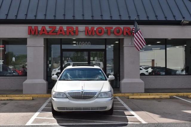 2007 Lincoln Town Car Signature Limited