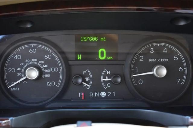 2007 Lincoln Town Car Signature Limited