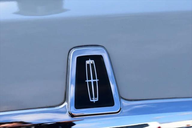 2007 Lincoln Town Car Signature Limited