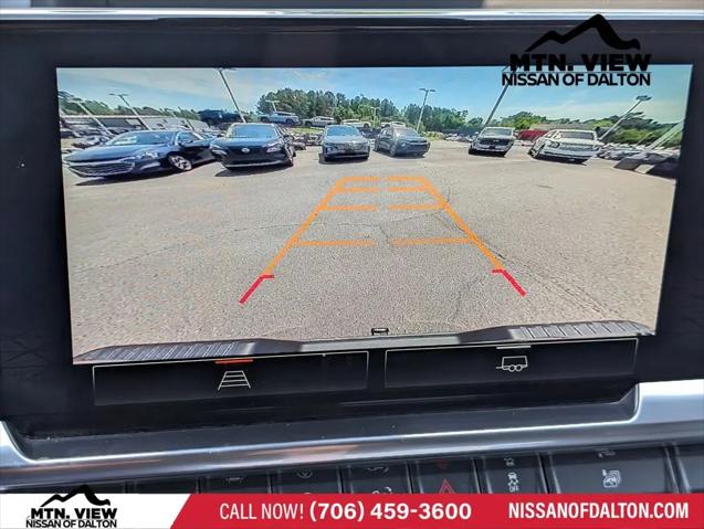 2025 GMC Sierra 1500 4WD Crew Cab Short Box SLT