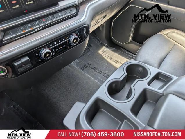 2025 GMC Sierra 1500 4WD Crew Cab Short Box SLT