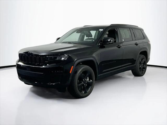 2023 Jeep Grand Cherokee L Altitude 4x4 for sale in Exton, PA