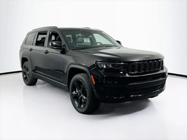 2023 Jeep Grand Cherokee L Altitude 4x4