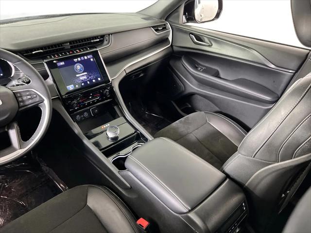 2023 Jeep Grand Cherokee L Altitude 4x4