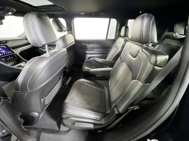 2023 Jeep Grand Cherokee L Altitude 4x4
