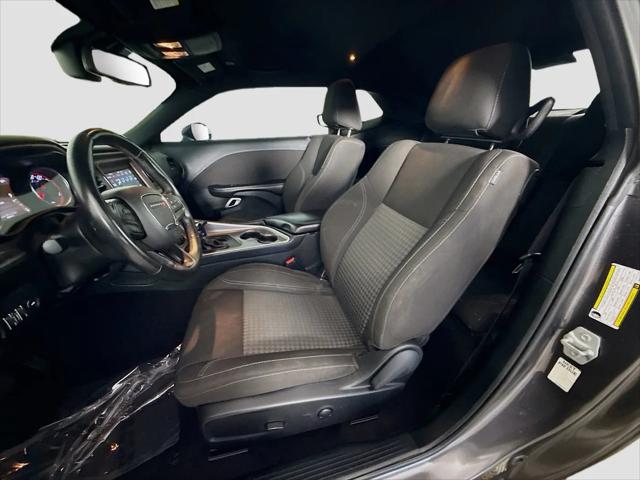 2022 Dodge Challenger SXT