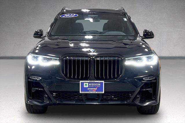 2022 BMW X7 M50i