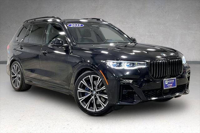 2022 BMW X7 M50i