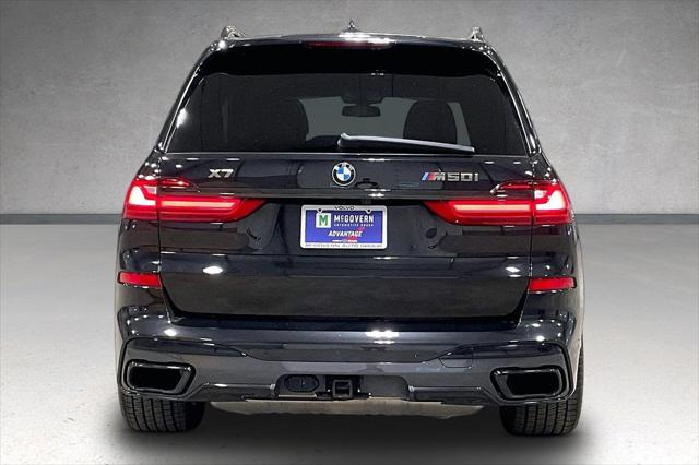 2022 BMW X7 M50i