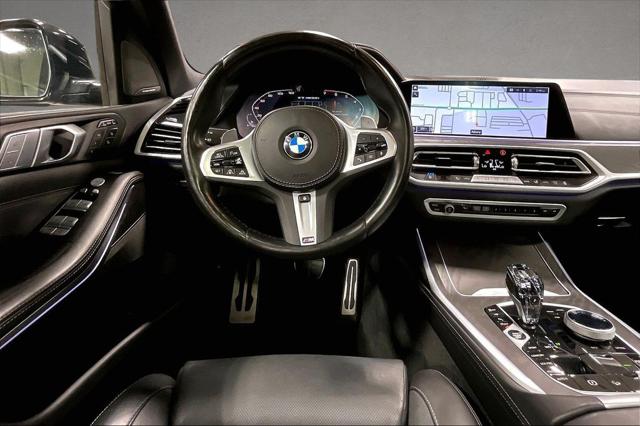 2022 BMW X7 M50i