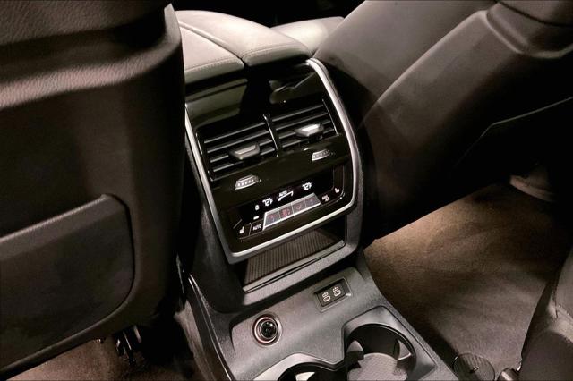 2022 BMW X7 M50i