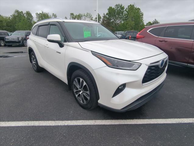 2021 Toyota Highlander Hybrid XLE