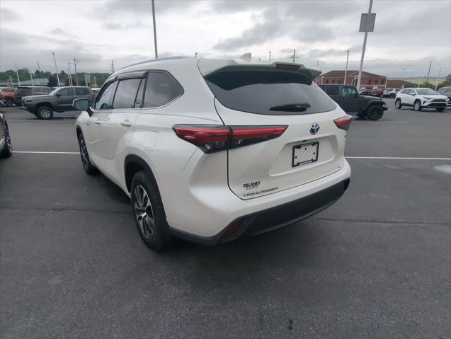 2021 Toyota Highlander Hybrid XLE