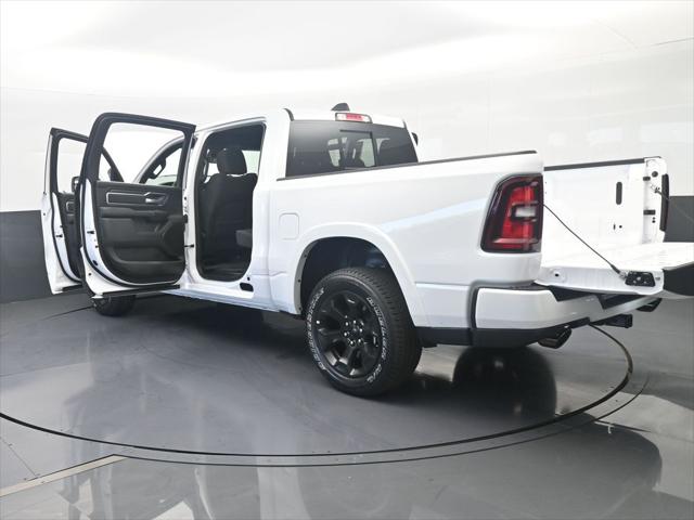 2026 Ram 1500 Big Horn Crew Cab 4x2 5'7" Box
