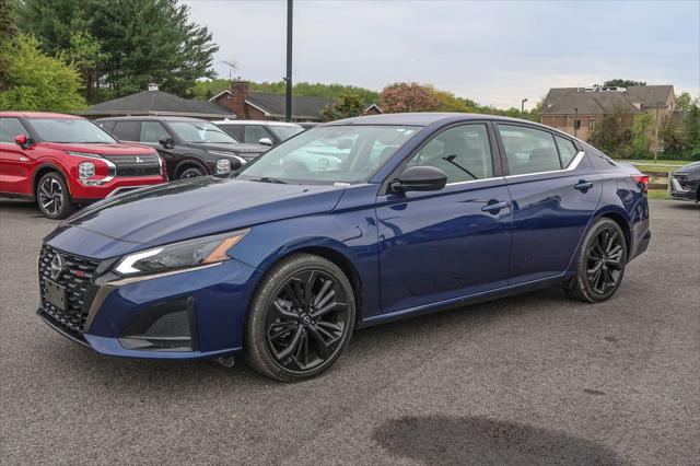 2023 Nissan Altima SR FWD for sale in Elkton, MD
