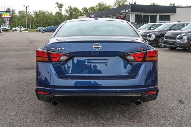 2023 Nissan Altima SR FWD