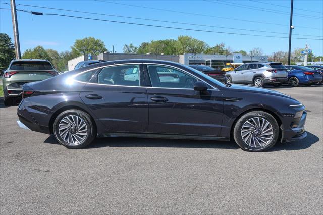 2025 Hyundai Sonata Hybrid SEL