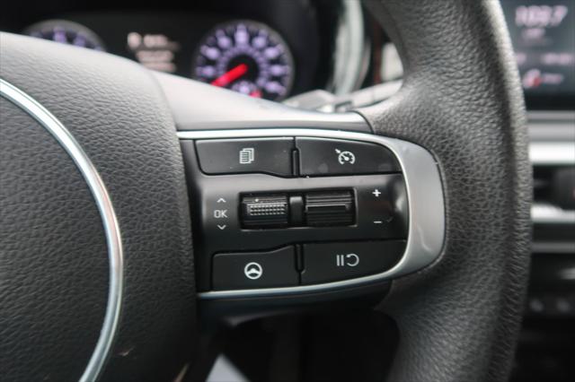 2023 Kia K5 LXS