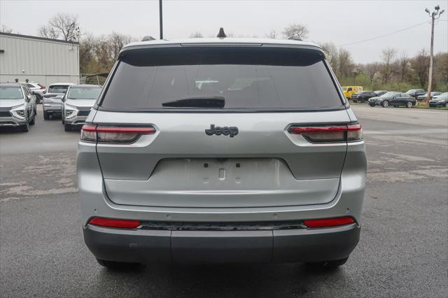 2023 Jeep Grand Cherokee L Altitude 4x2
