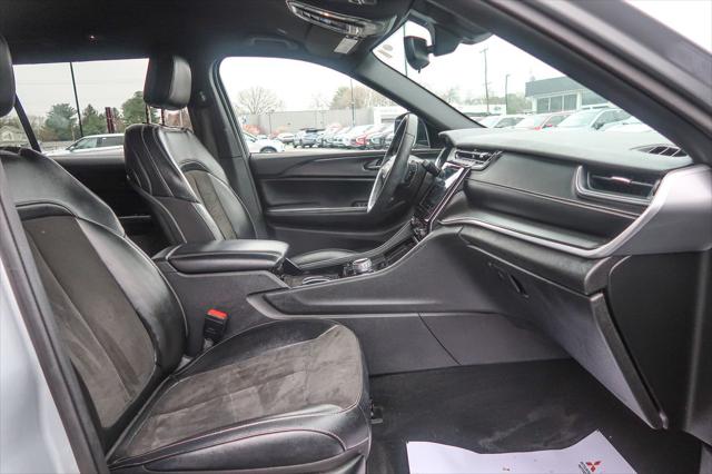2023 Jeep Grand Cherokee L Altitude 4x2