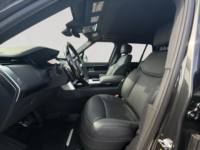 2026 Land Rover Range Rover P400 SE