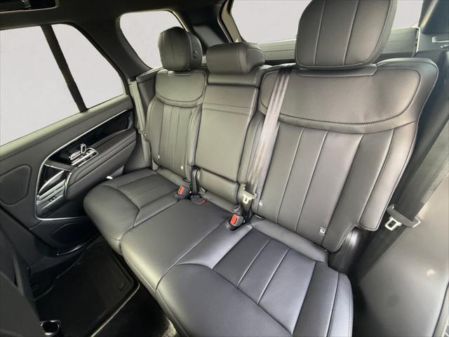 2026 Land Rover Range Rover P400 SE
