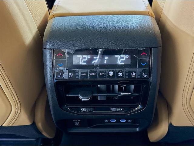 2026 Jeep Grand Cherokee Summit 4x4