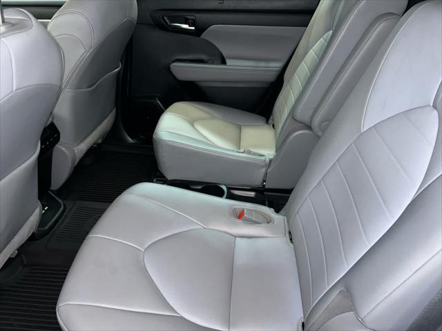 2021 Toyota Highlander Hybrid XLE