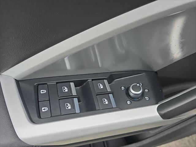 2023 Audi Q3 Premium Plus 45 TFSI S line quattro Tiptronic