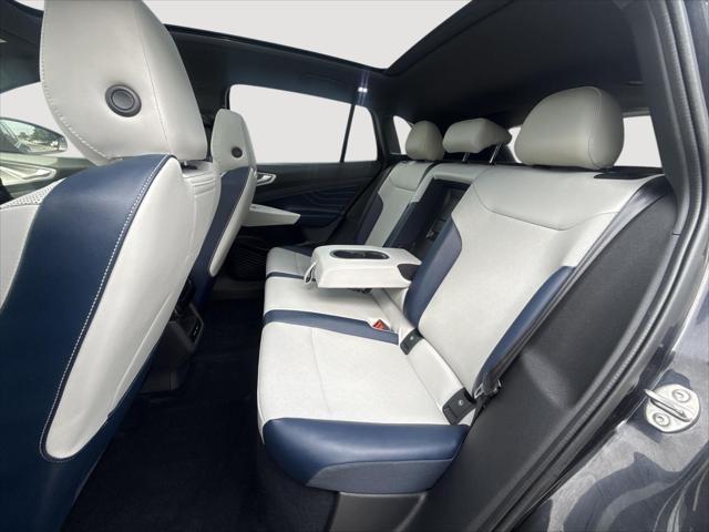 2023 Volkswagen ID.4 AWD Pro S