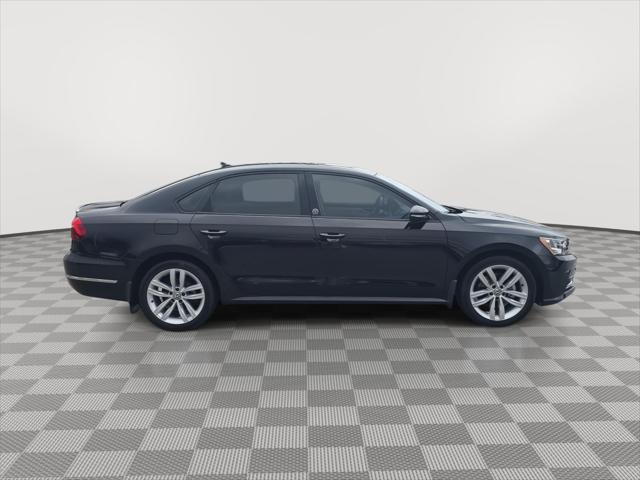 2019 Volkswagen Passat 2.0T Wolfsburg Edition