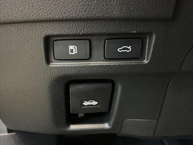2025 Lexus ES 300h ES 300h