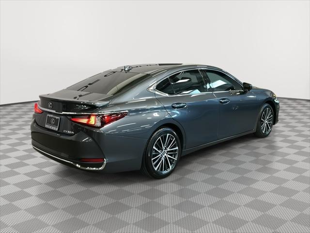 2025 Lexus ES 300h ES 300h
