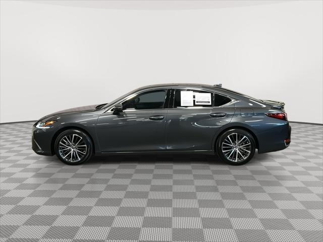 2025 Lexus ES 300h ES 300h