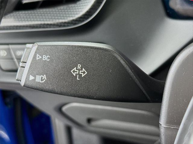 2022 BMW Coupe i sDrive