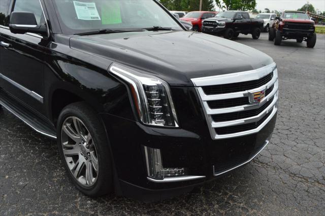 2016 Cadillac Escalade Luxury Collection
