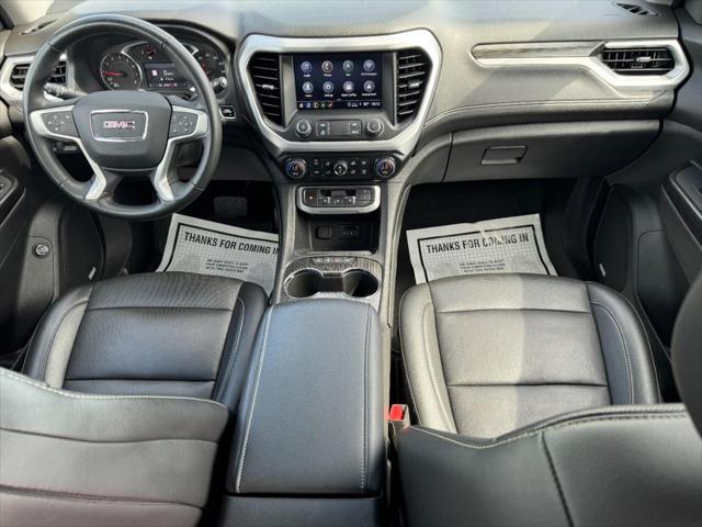 2023 GMC Acadia AWD SLT