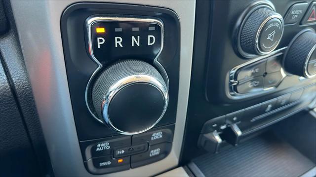 2017 Ram 1500 Big Horn Crew Cab 4x4 6'4" Box