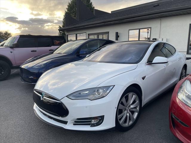 2014 Tesla Model S 85 4dr Liftback
