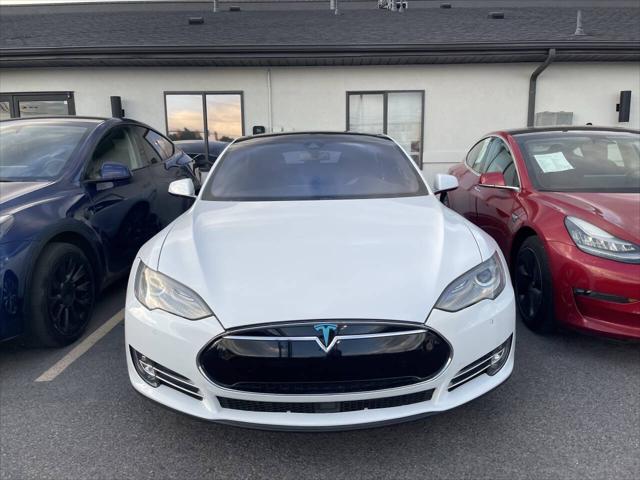 2014 Tesla Model S 85 4dr Liftback